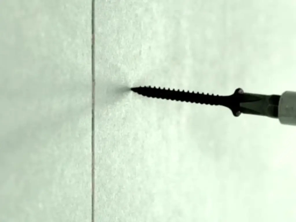 Can I Use Wood Screws For Drywall? (3 minutes) Maxave