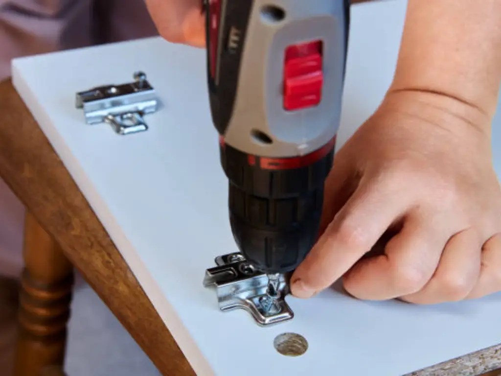 StepbyStep Guide How to Drill Hinge Holes Maxave