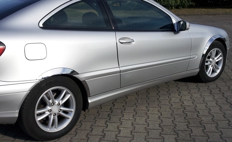Radlauf Zierleisten Mercedes W203 CL Sportcoupe 20002008 3 Türig