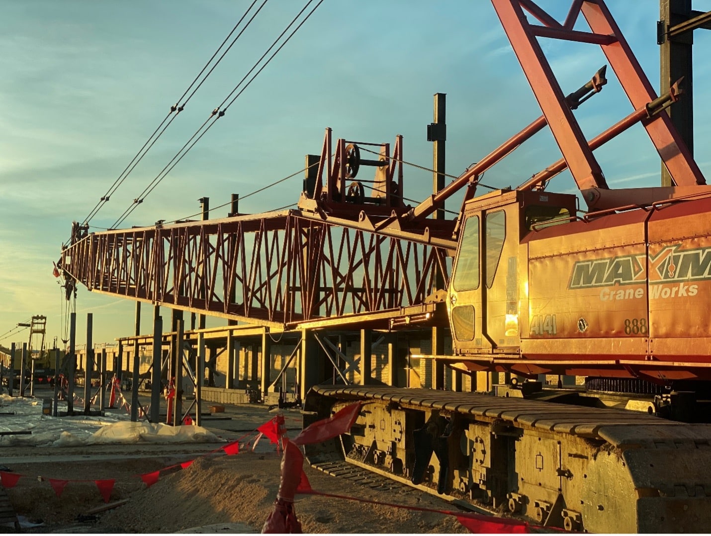 Crane Rental Options—Bare Rental vs. Operated & Maintained