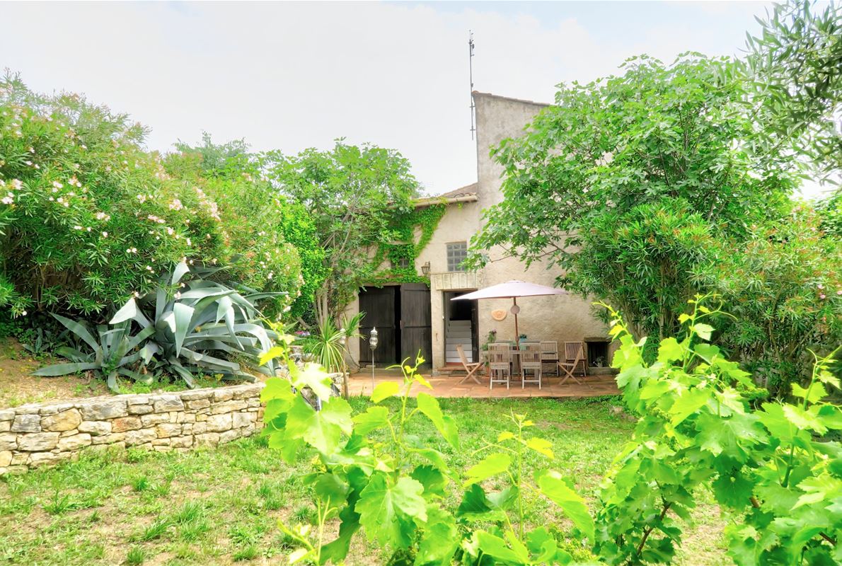 A vendre Var, CHARME D'UNE BASTIDE AVEC PISICNE ET JARDIN AU