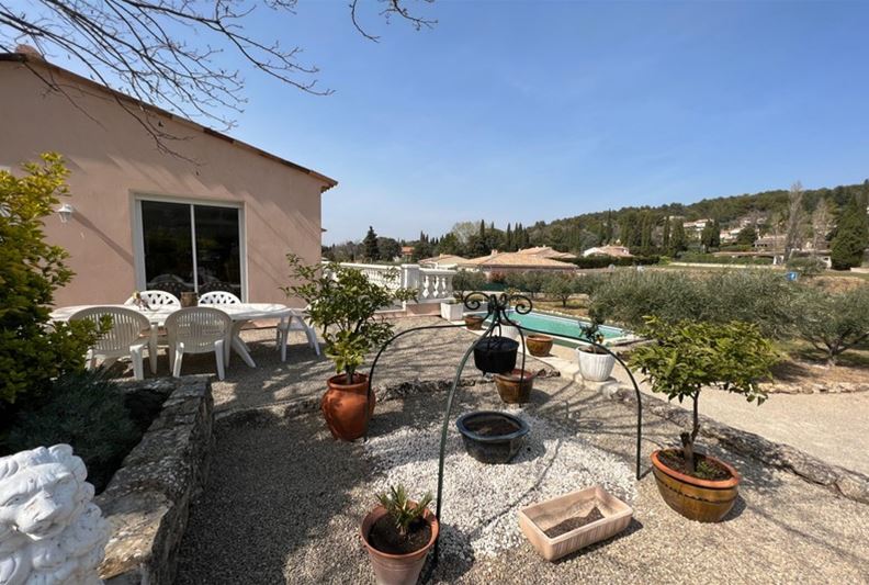 A vendre Var, FLAYOSC MAISON AVEC PISCINE A FLAYOSC