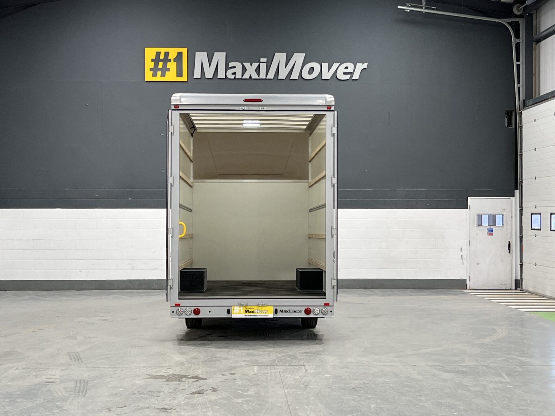 Renault Master XL 4.5m Used Low Loader Vans For Sale Maxi Mover