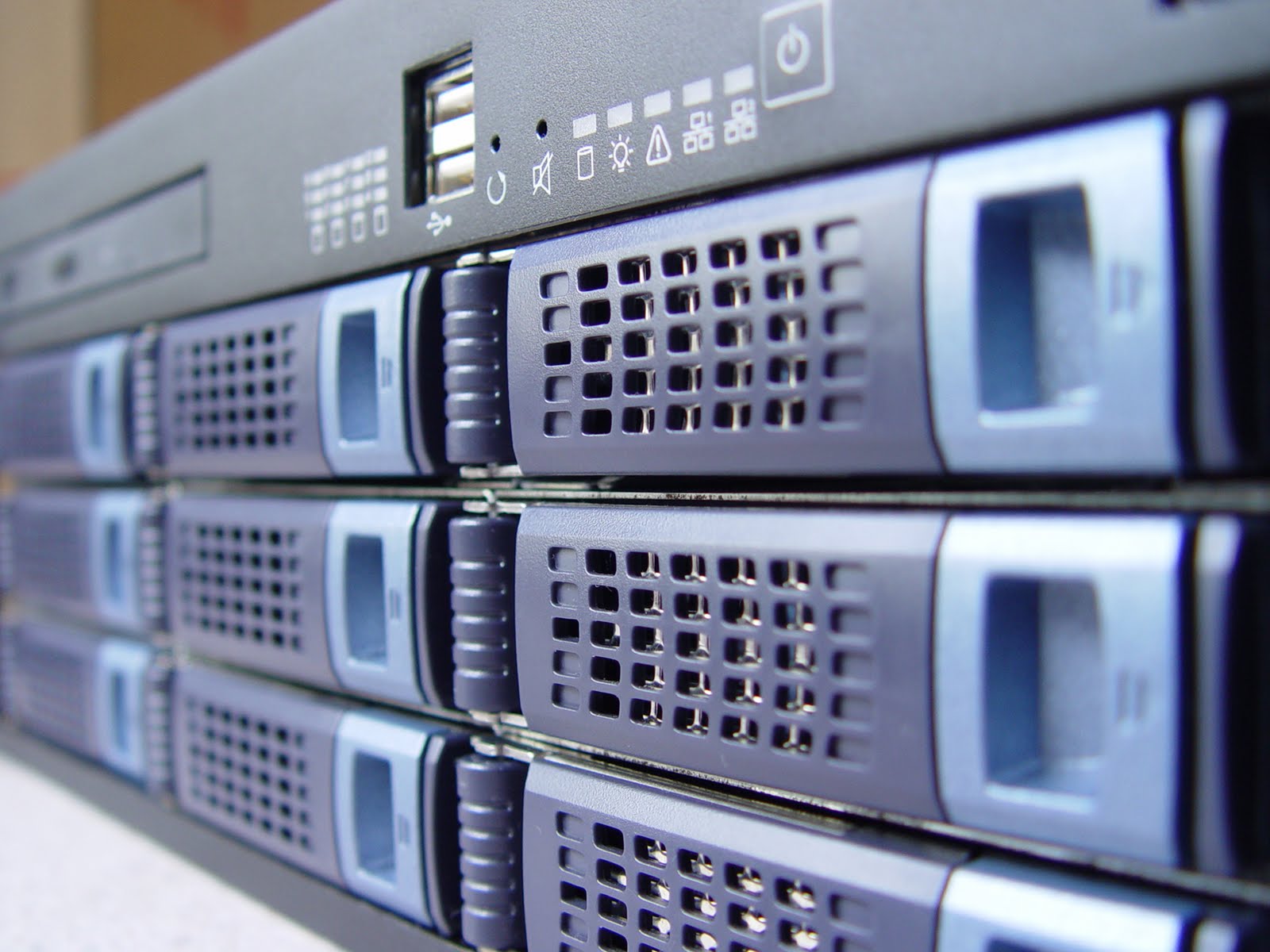 Top 9 Best Virtual Private Servers (VPS Hosting) – 2022 Review