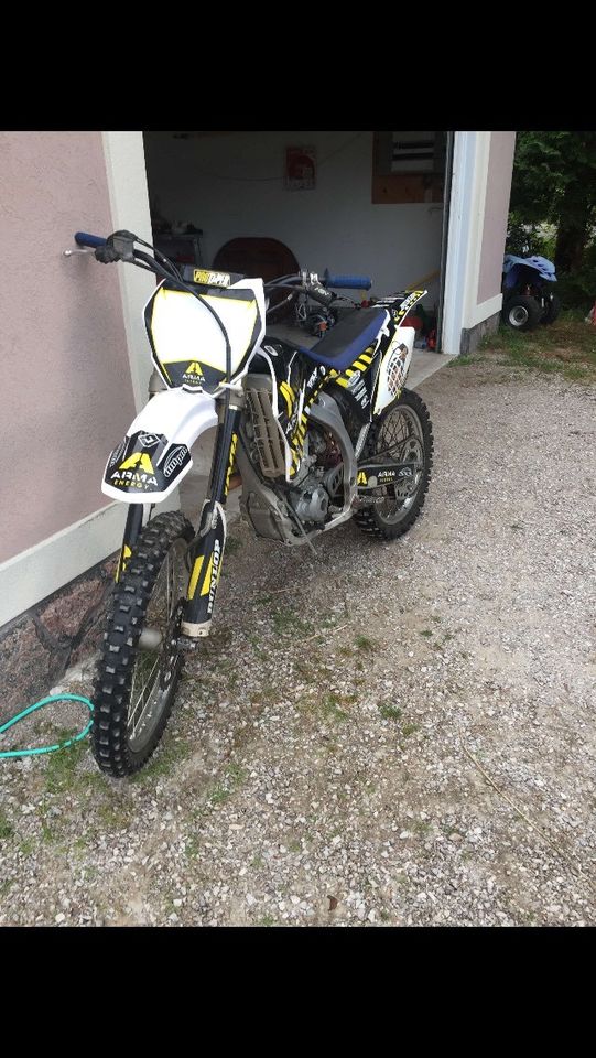 2007 Yamaha YZ250F – MaxTakeoff