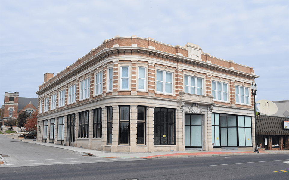 Design/Build Maxwell Builds