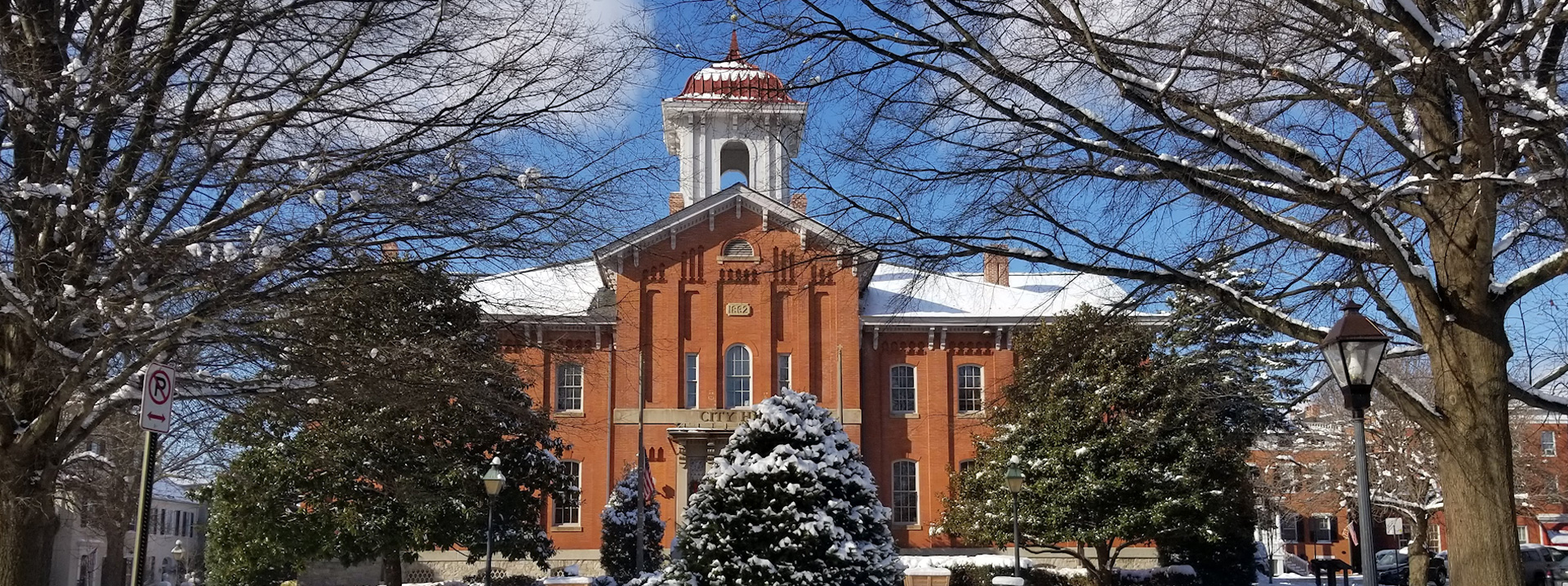 Maxwell Place Condominiums