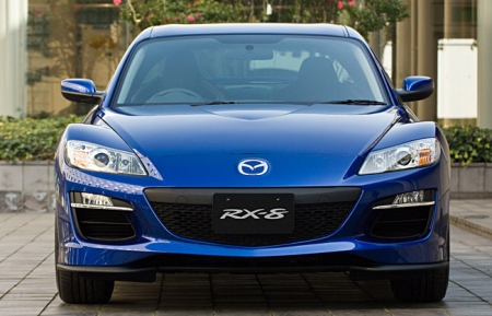 Mazda RX-8 F/L azaz itt a ráncfelvarrott RX-8