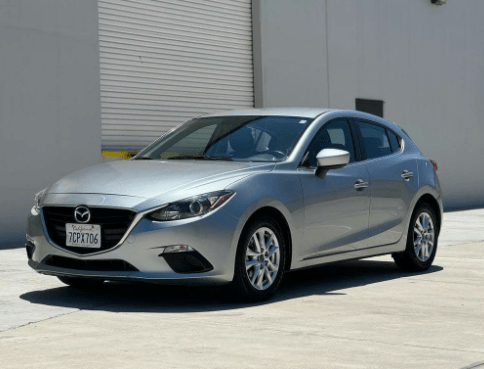 Mazda 3 Hatchback 2014 Second Look: 2014 Mazda3 | Driving
