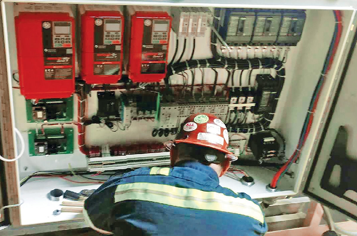 Variable Frequency Drives Smart Motor Controls for Overhead Cranes