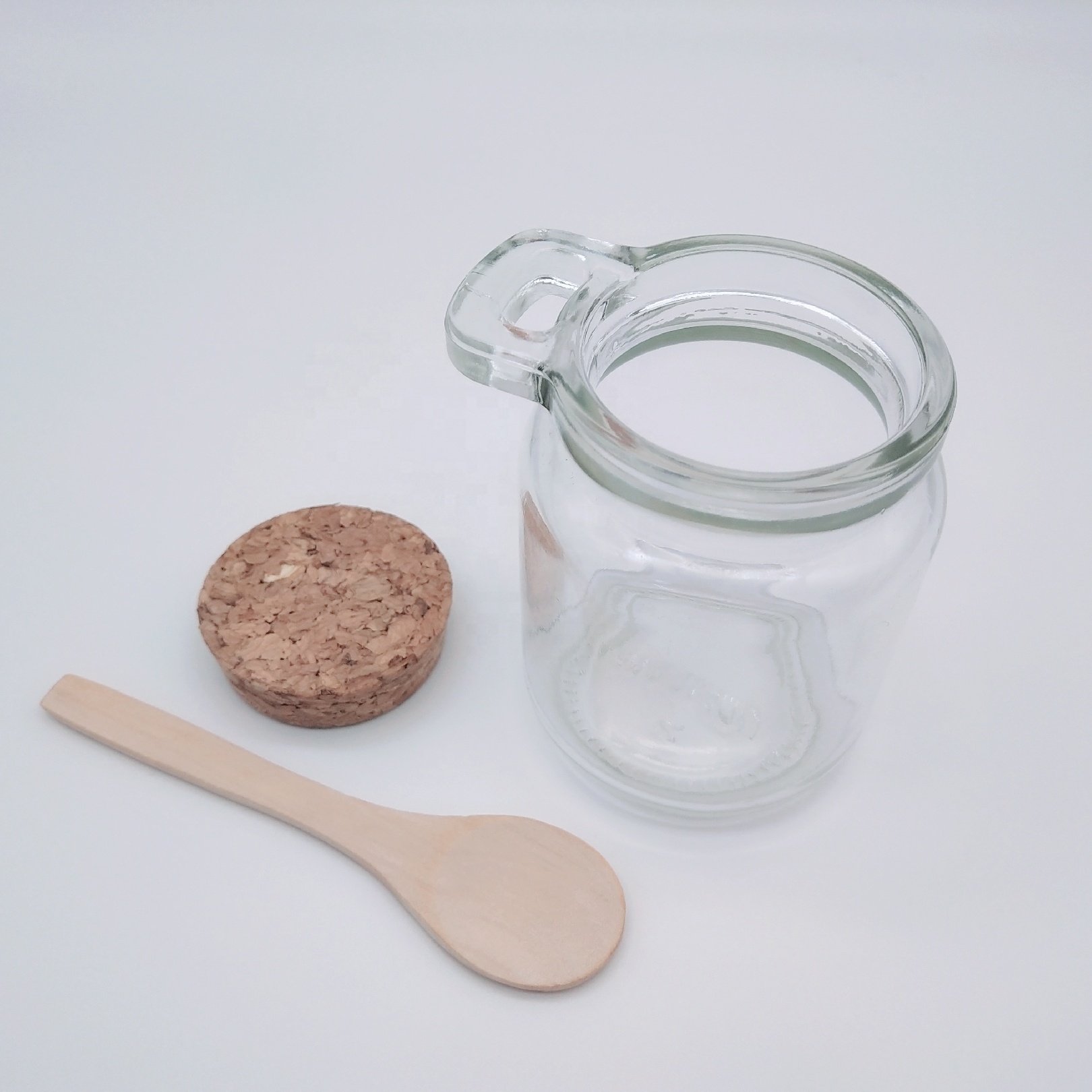 OEM 8.5OZ Round Clear Bath Salt Glass Jar with Cork and Spoon factory