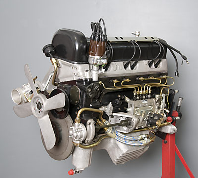Oldtimer Restoration Center - 300SL Gullwing & Roadster Mercedes-Benz