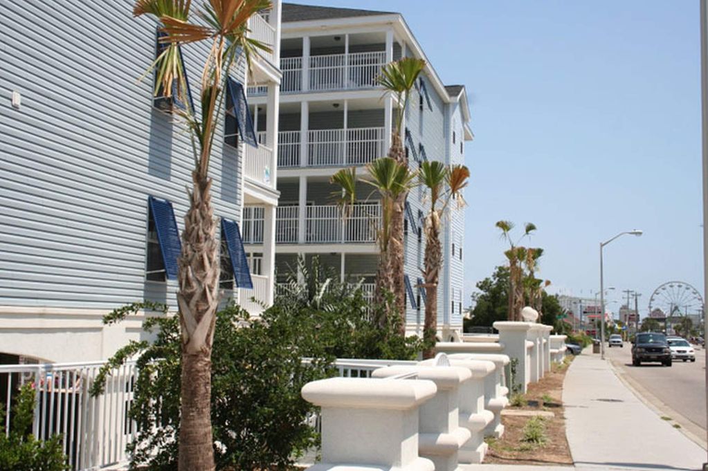 Sky Blue Condo Myrtle Beach Vacation Villa for Rent
