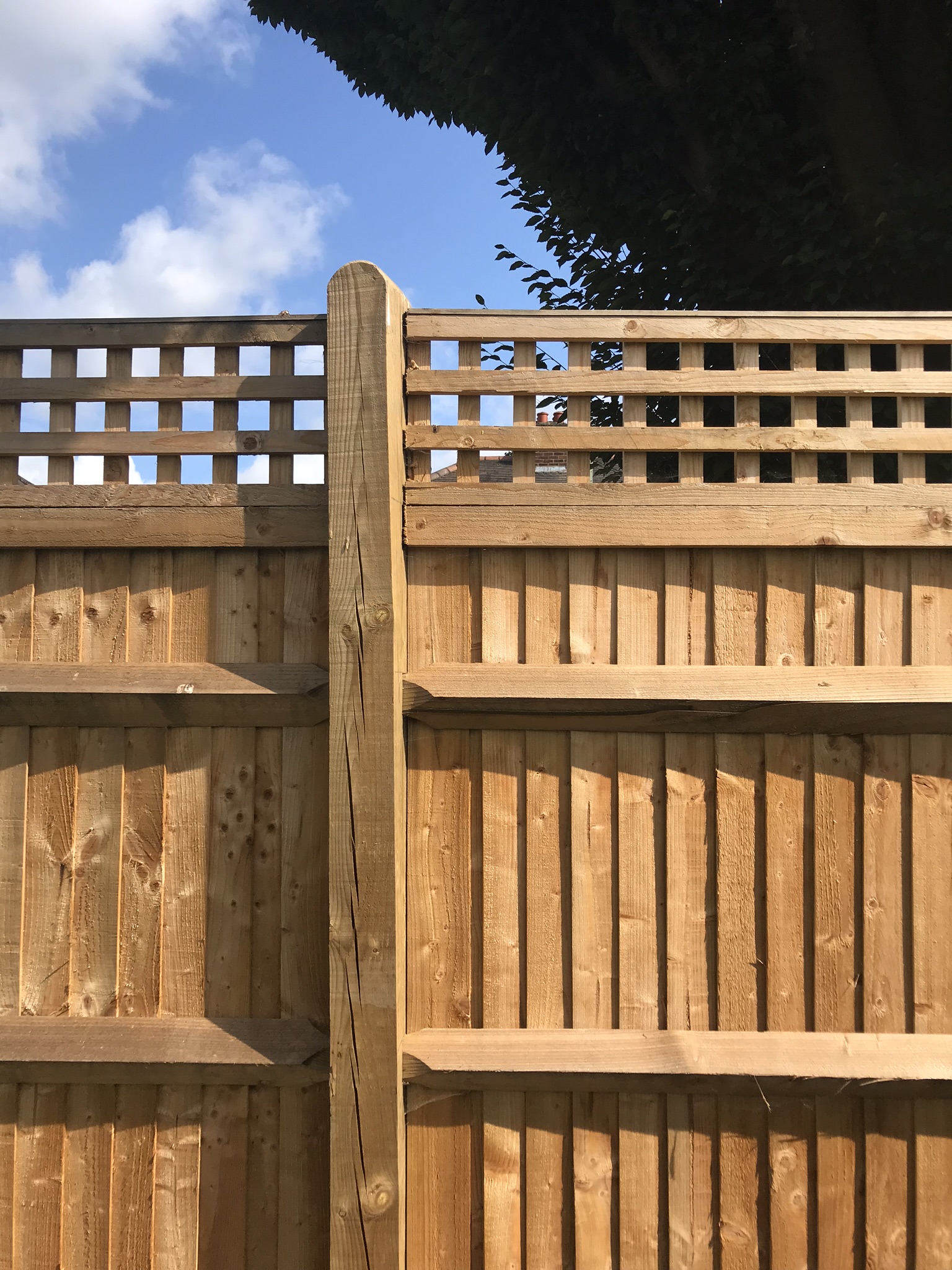 MC Fencing & Decking Gallery Bespoke Fencing