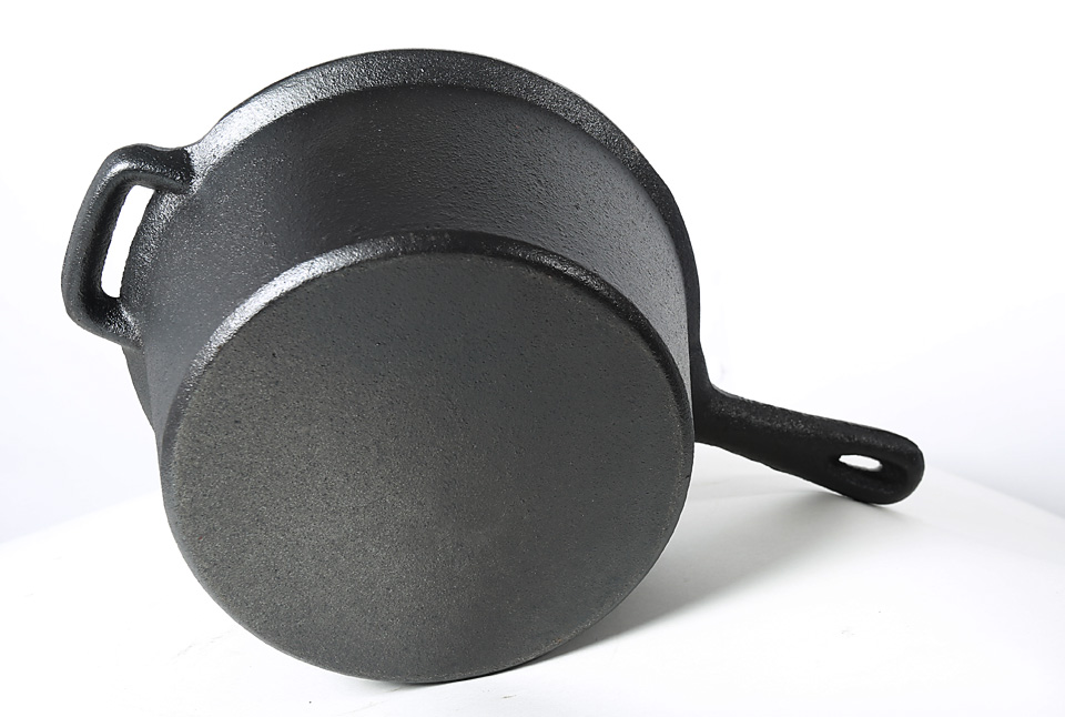 10491AS Sauce Pot with Handle cast Iron 2qt 213 2nd Street