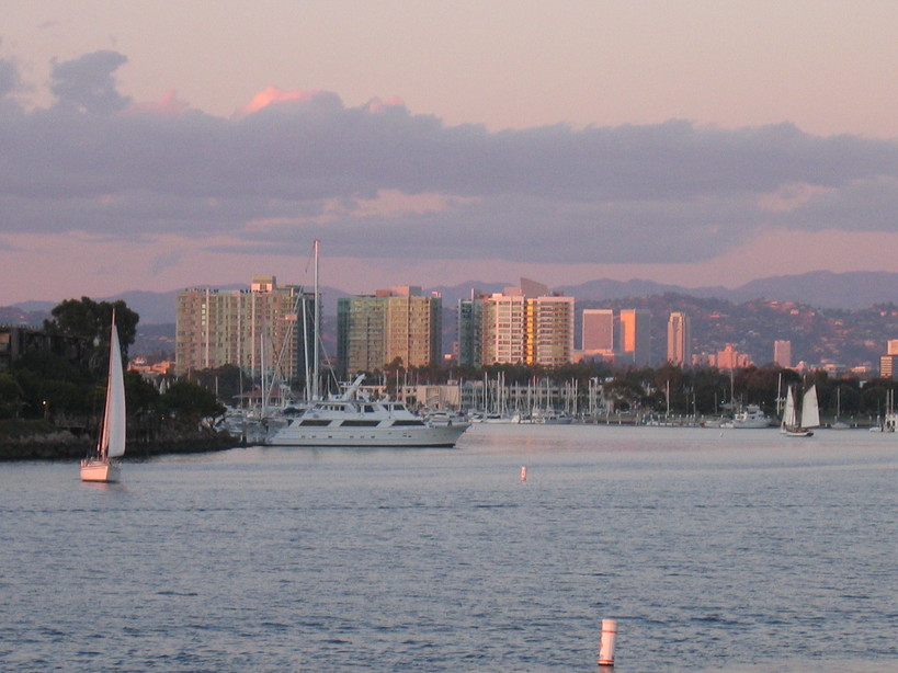 13650 Marina Pointe Drive 1801, Marina del Rey, CA 90292 Marina del