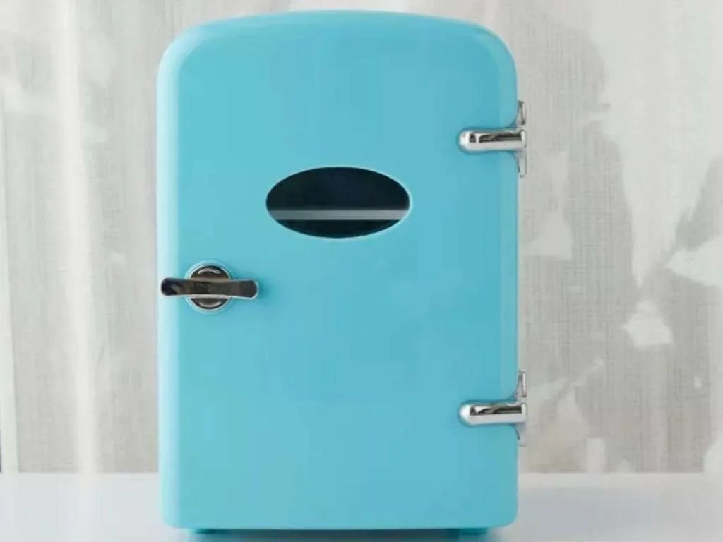 How A Mini Skincare Fridge Can Make A Huge Difference MDSUN Skin Care