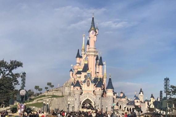 Omg Je Kan Nu Met De Trein Rechtstreeks Naar Disneyland Parijs 3 Uurtjes Me To We