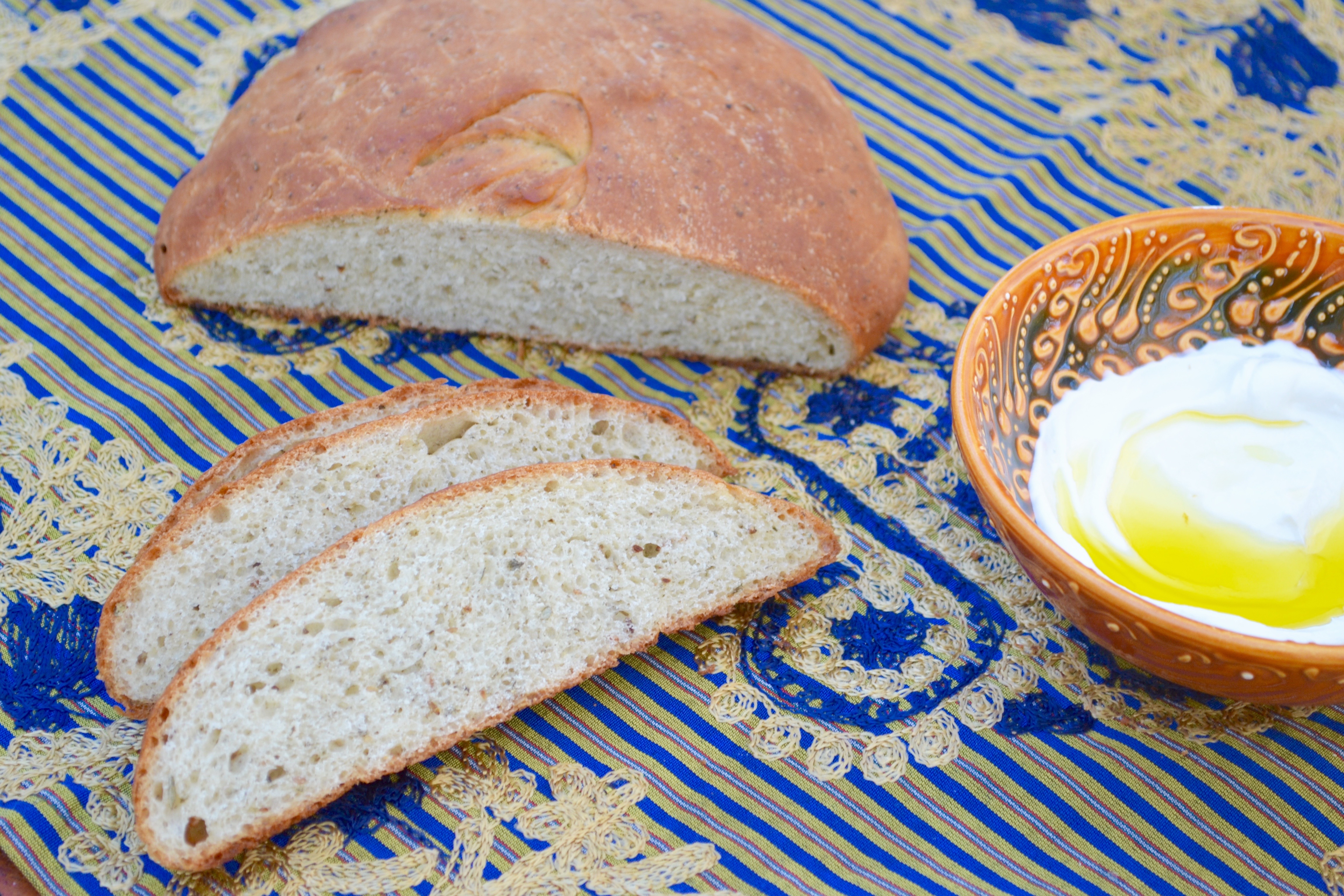 Olive Oil Zaatar Bread Measuring Cups, Optional