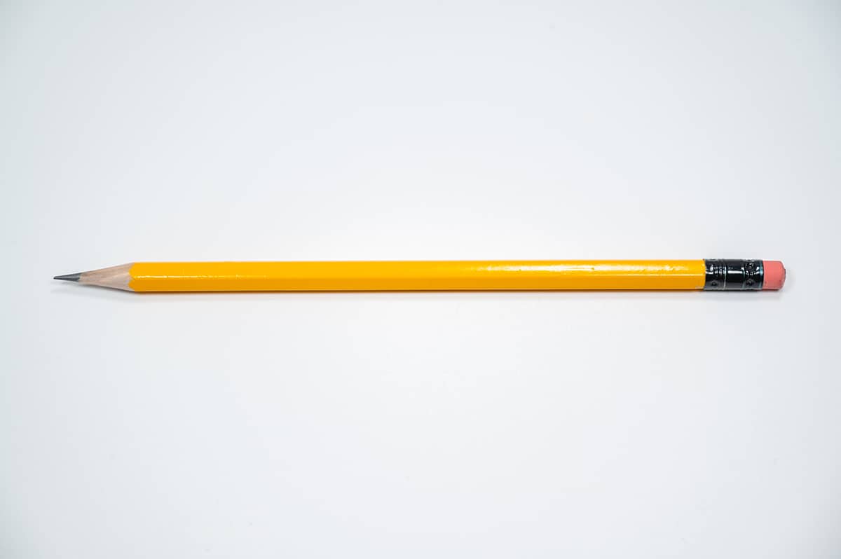 How Big is a Pencil? (with Drawings) MeasuringKnowHow