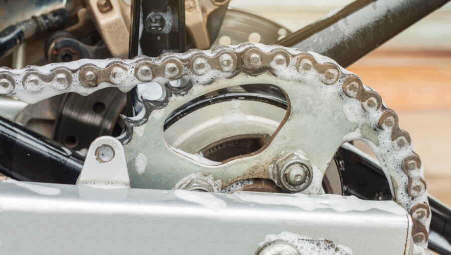 Guide on Cleaning Motorcycle Chain with Kerosene