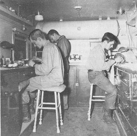 WW2 US Army Ambulances and MedicalRelated Vehicles WW2 US Medical