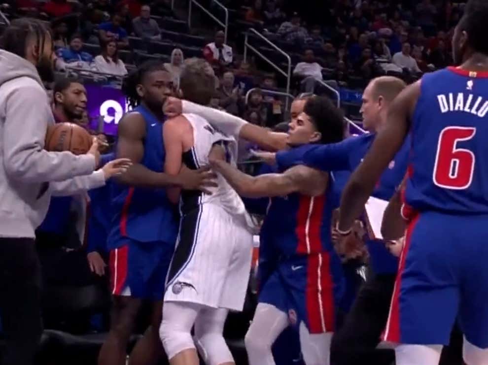 Three NBA players ejected in Magic vs Pistons game after wild punch and