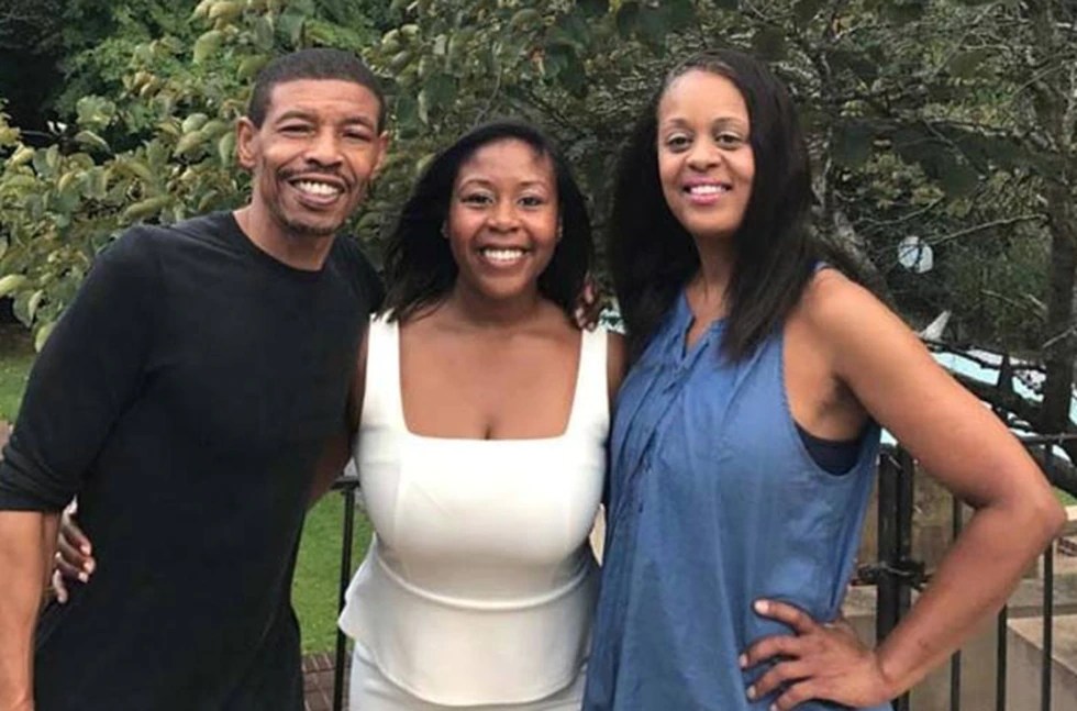 Muggsy Bogues (Updated 2023) Net Worth, Salary, Records, and Endorsements