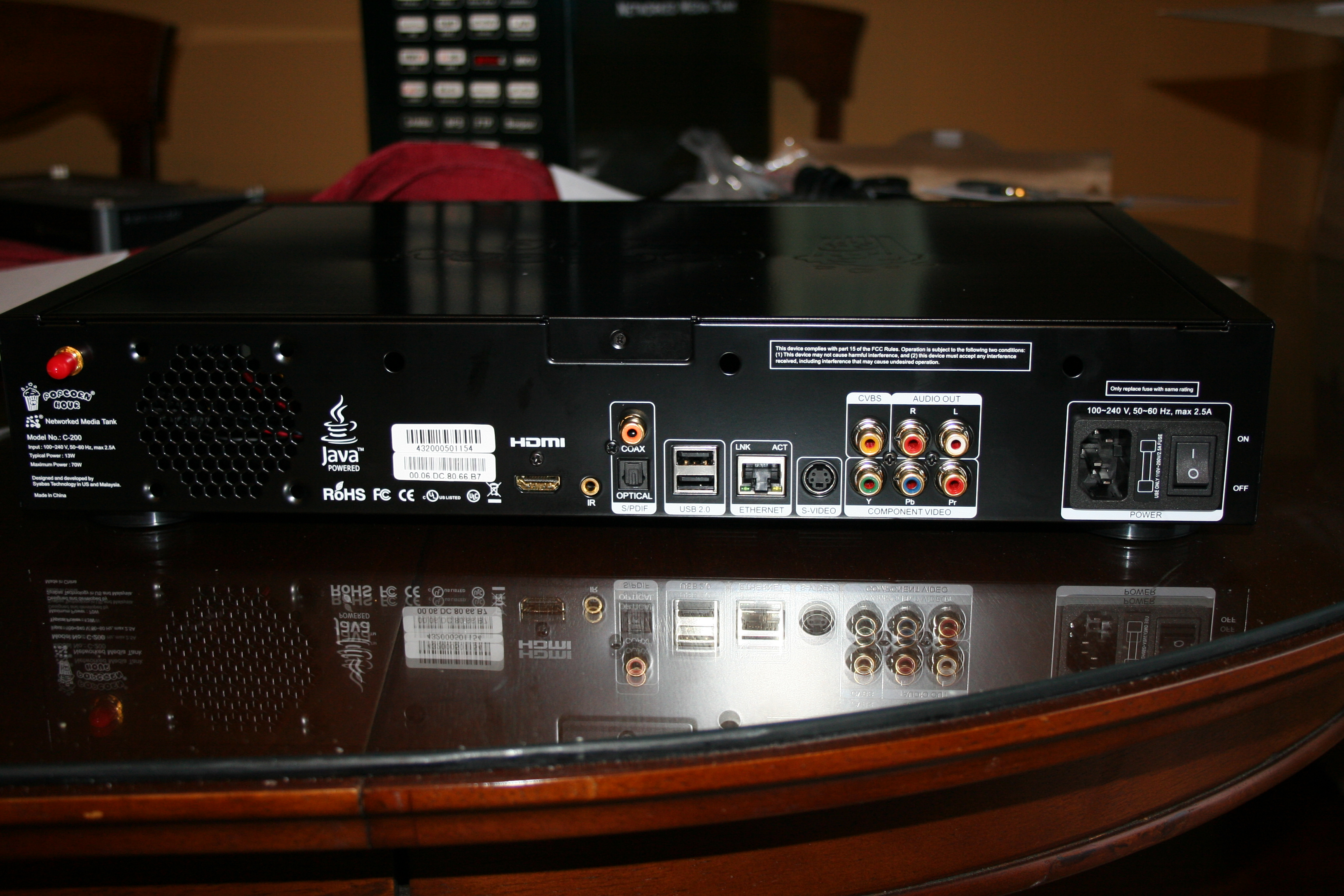 Popcorn Hour C200 Unboxing —