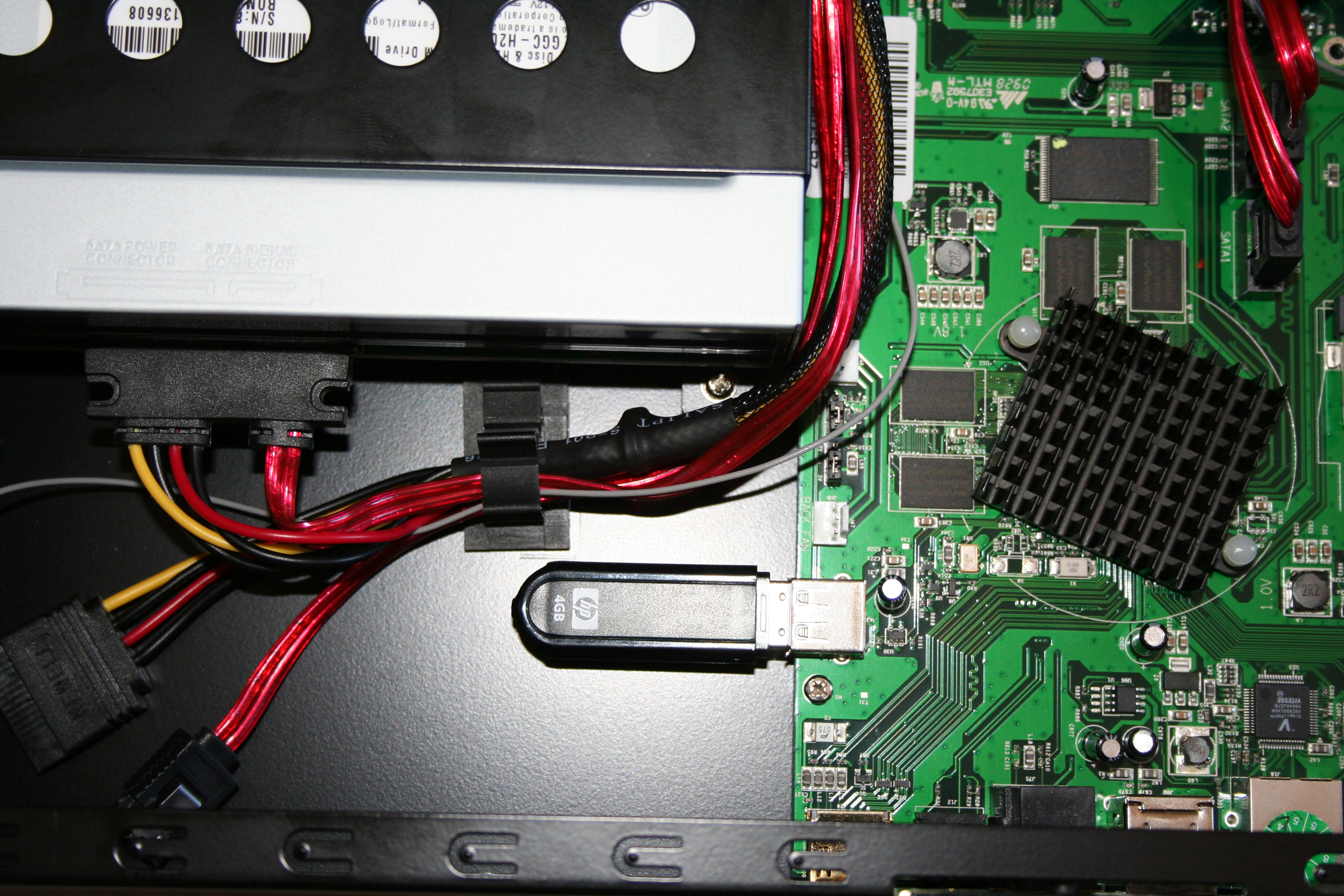 Popcorn Hour C200 Review —