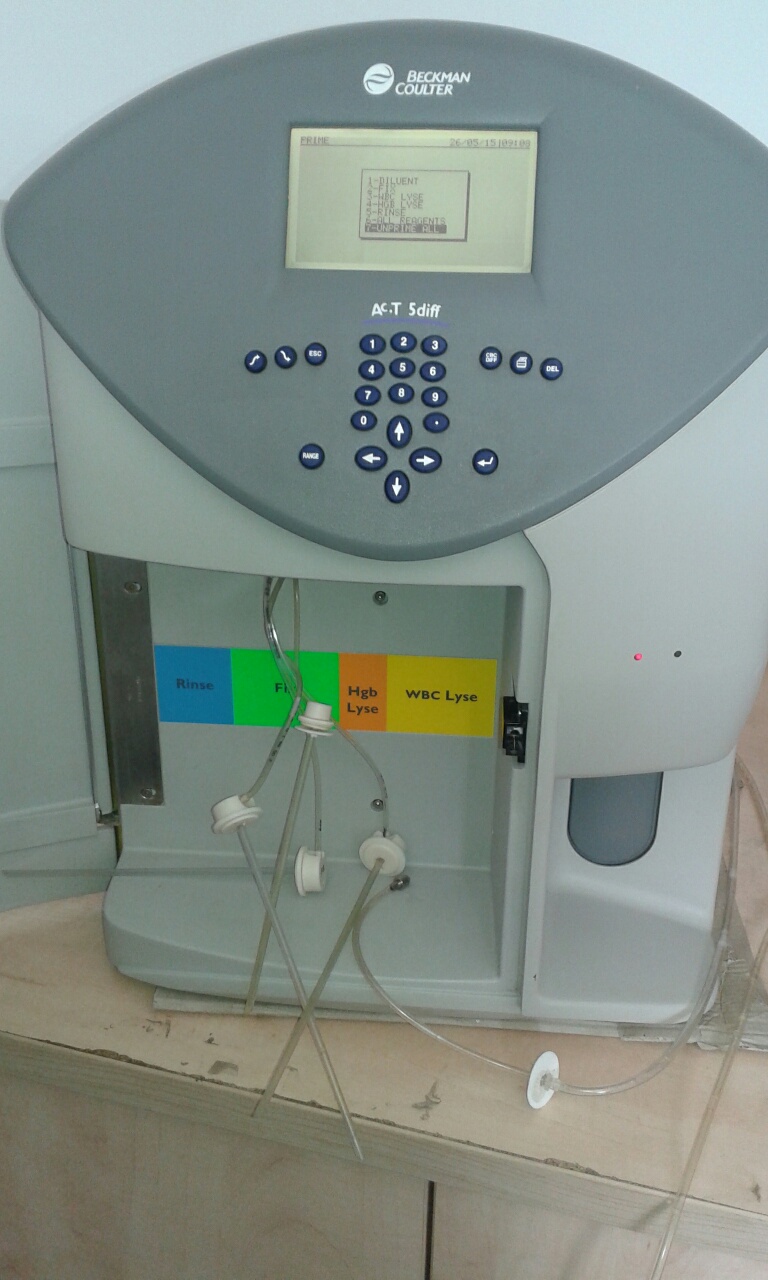 Coulter Ac•T 5diff AL (Autoloader) Hematology Analyzer