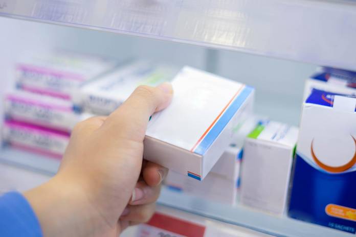 Wie wirken Antibiotika gegen Akne?