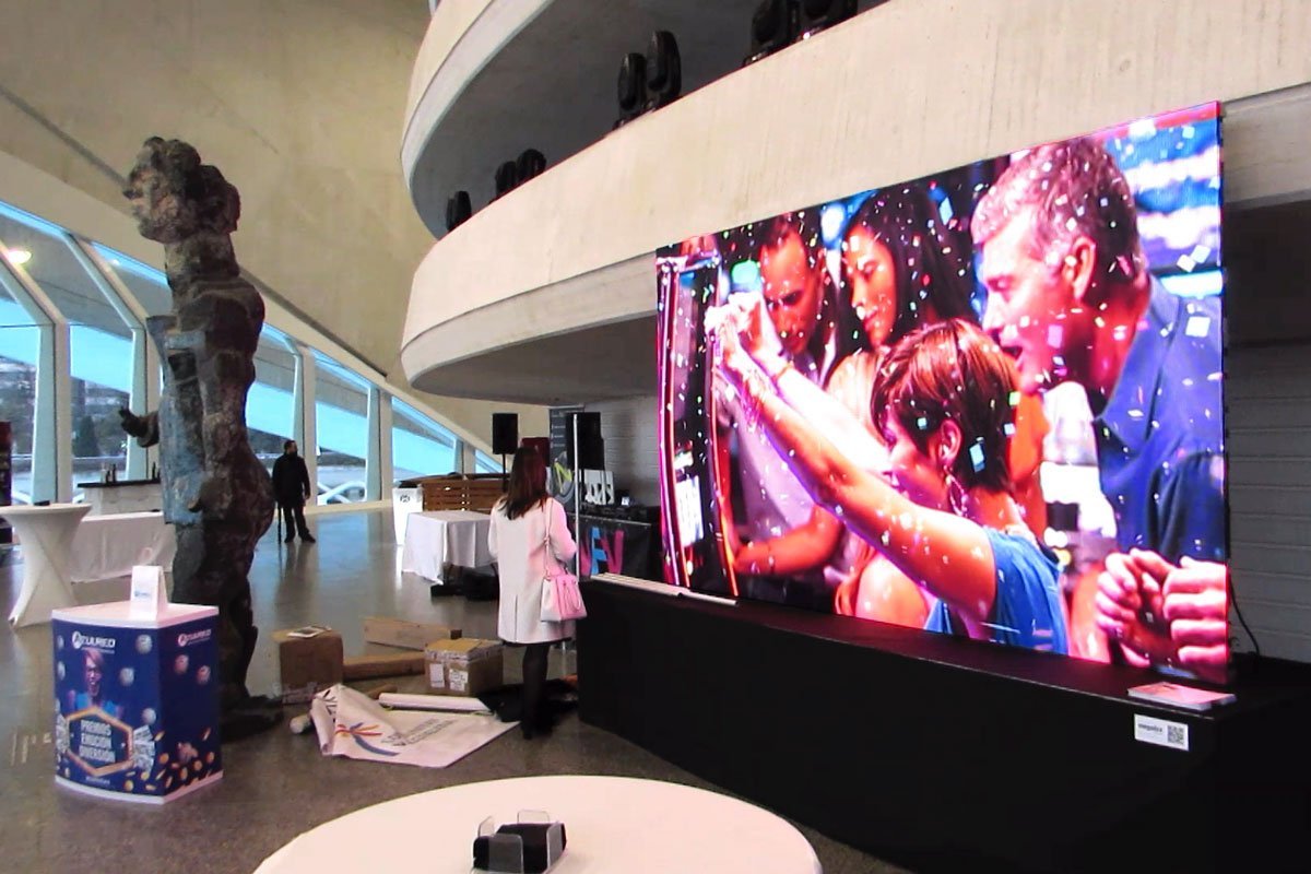 ERX Serie Indoor LED Displays met een brede kijkhoek Megalux