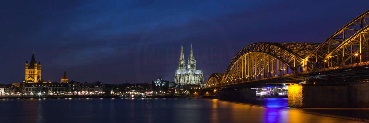 Skyline Köln Panorama bei Nacht Moderne Kunst Bilder aus Köln am Rhein