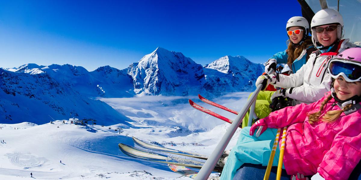How To Manage Your Ski Holidays Trip With Small Budget?