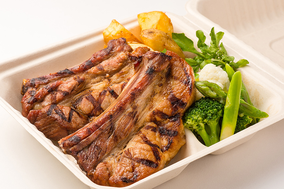 山のレストランでは、テイクアウトメニュー「ポークリブ弁当」を販売開始します。 お知らせ Information