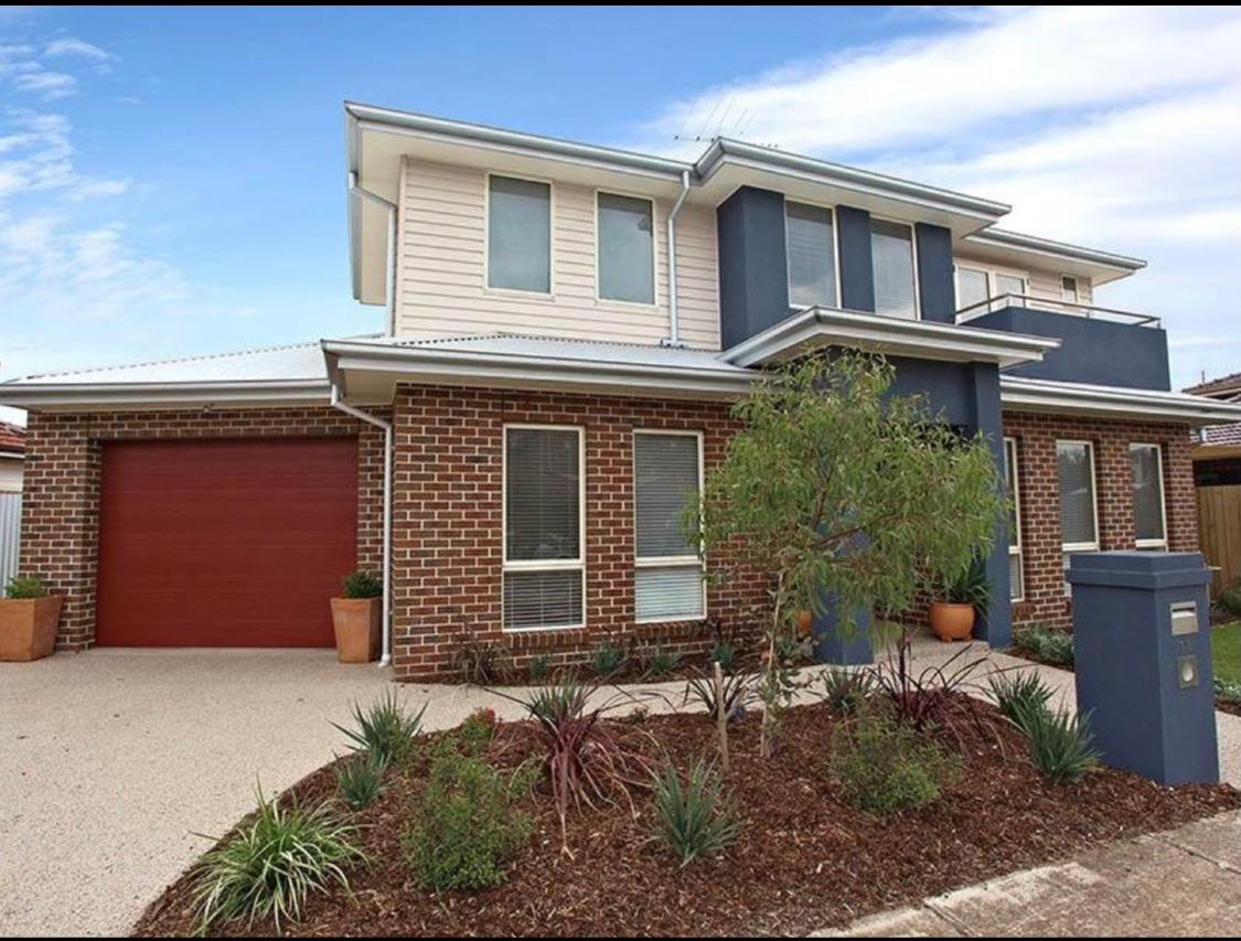 Painters Melbourne Residential & Commercial House Painters