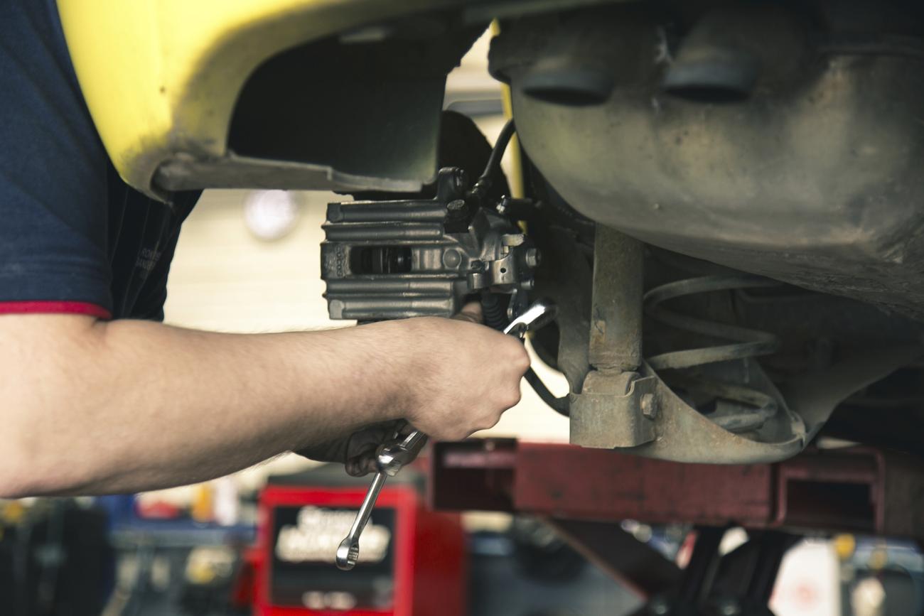 Exploring the Market for Used Car Parts Where to Find