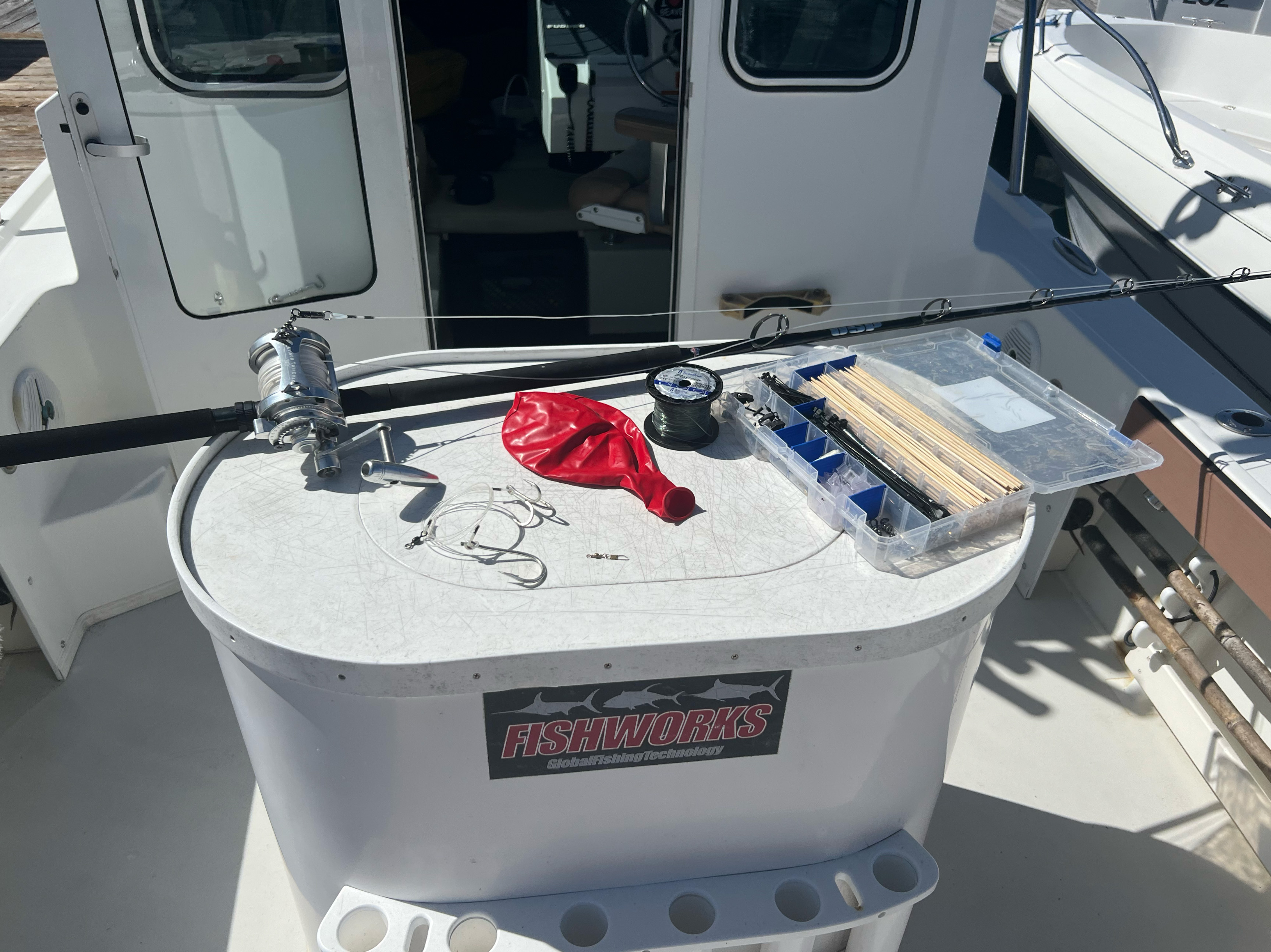 A Complete Guide Flyer Balloon Drift Setup Fishing the Balloon Rig for Bluefin Tuna Melton Tackle