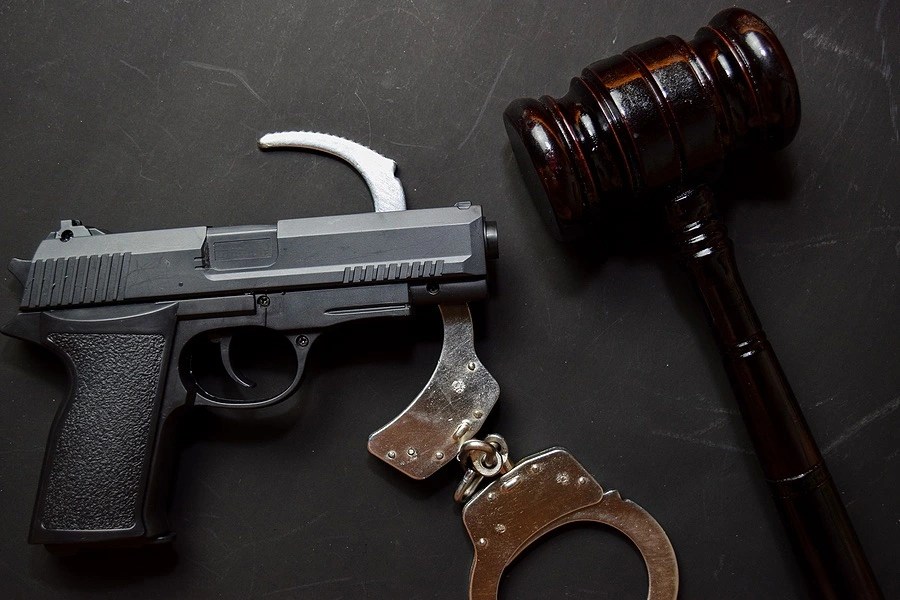 Understanding the 790.06 Florida Statute on Concealed Carry Meltzer & Bell, P.A.