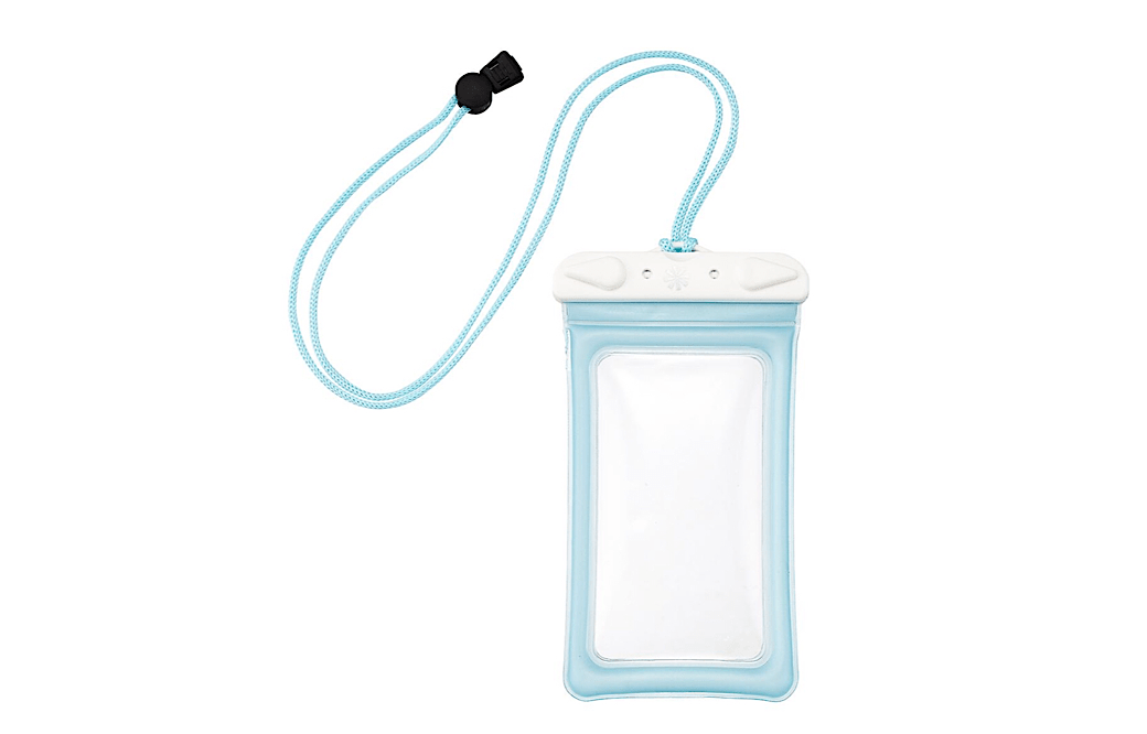 Waterproof Pouch MEMORANDUM NYC Fashion & Lifestyle Blog for the