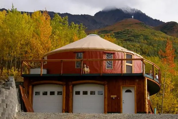 10 Yurts You Will Want To Live In Page 2 of 2 Mental Scoop