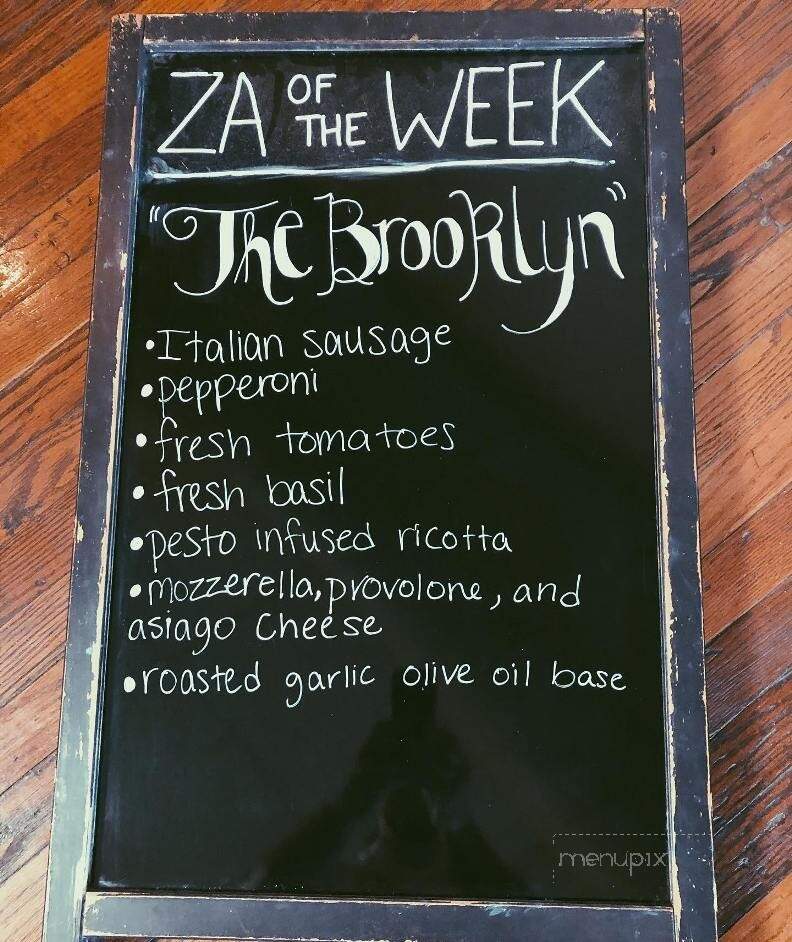 Menu of KJ's Pizzeria in De Soto, KS 66018