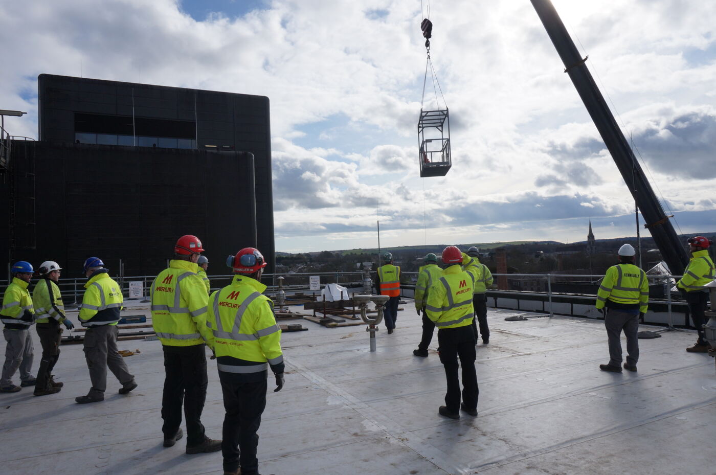 Mercury Fire Protection team contributes to emergency crane basket