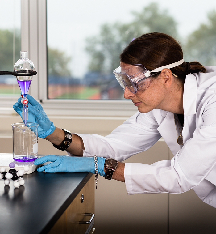 Mercy College Offers First Accredited Clinical Laboratory Science