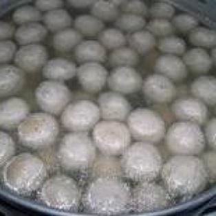 Membuat Pentol Bakso - Mesin Pembuat Bakso di 15 Kota - Mesin Pembuat Bakso  di 15 Kota