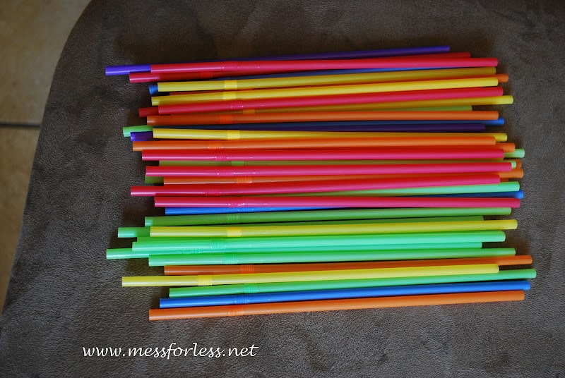 3 Ideas for Straw Games and Crafts Mess for Less