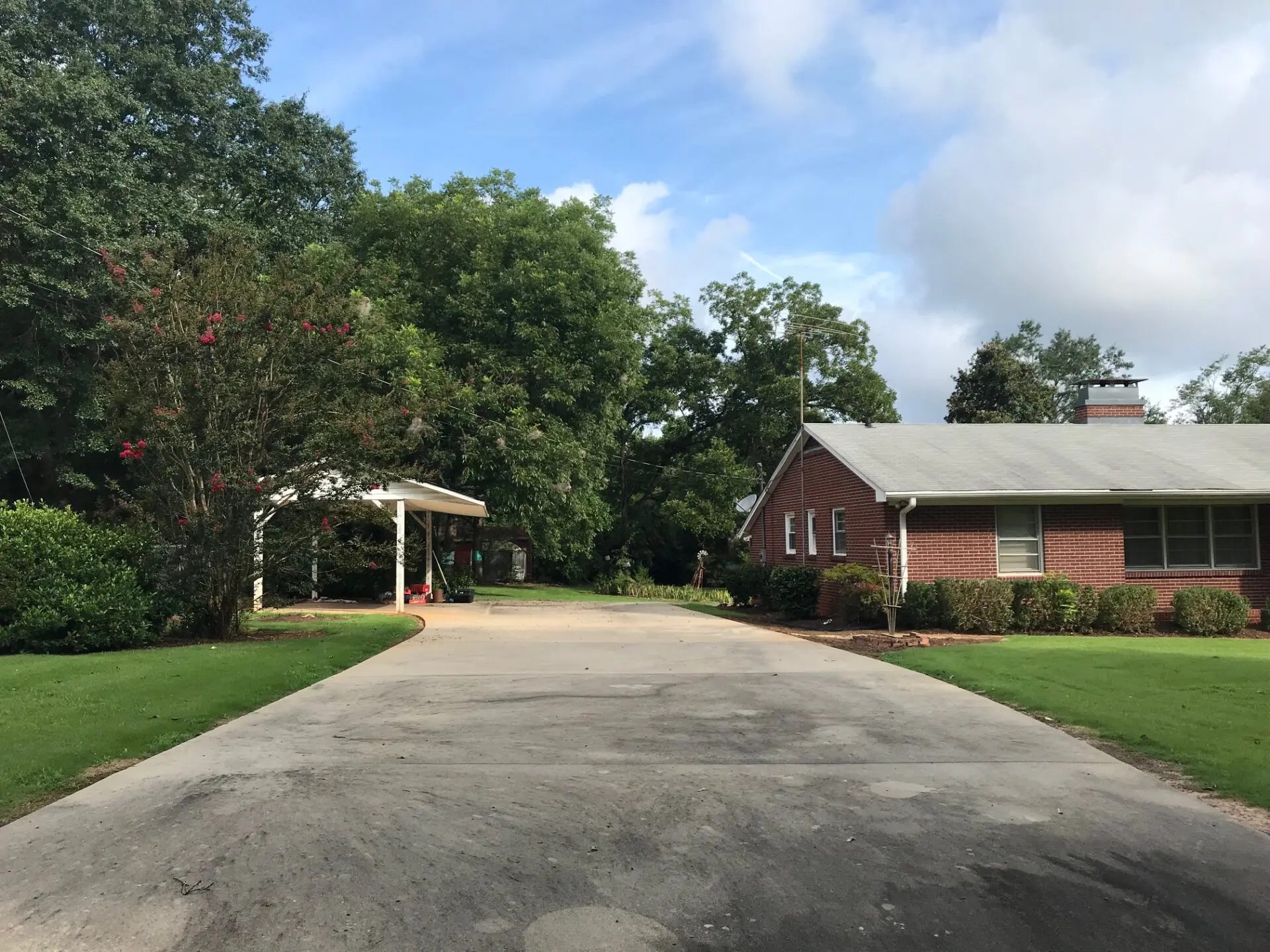 House With Acreage Metcalf Land Company Inc