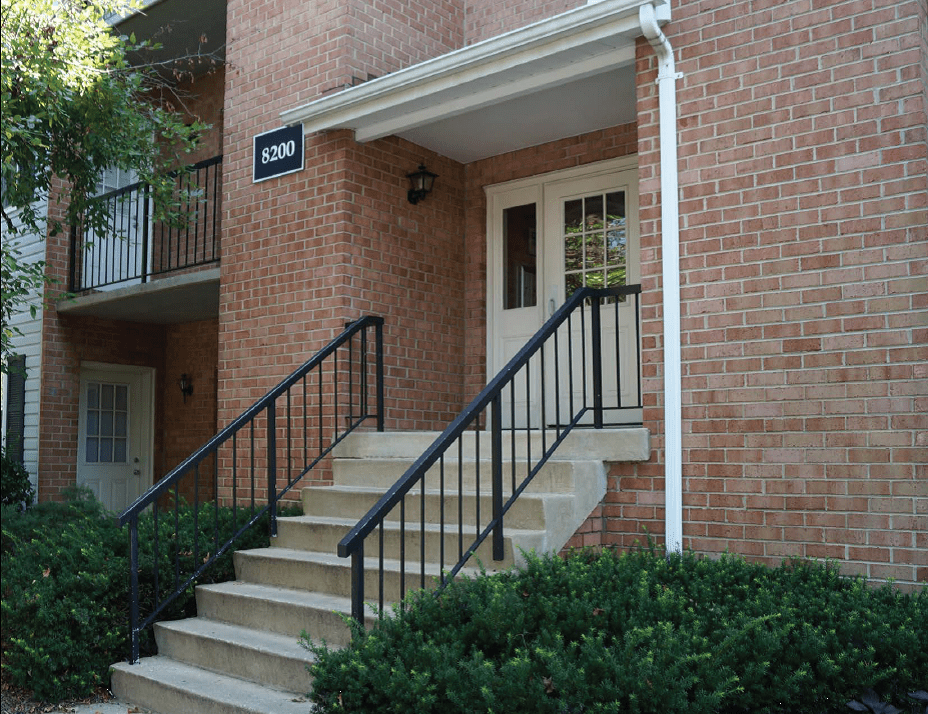 Brookside View Apartments Metropolis Capital Advisors