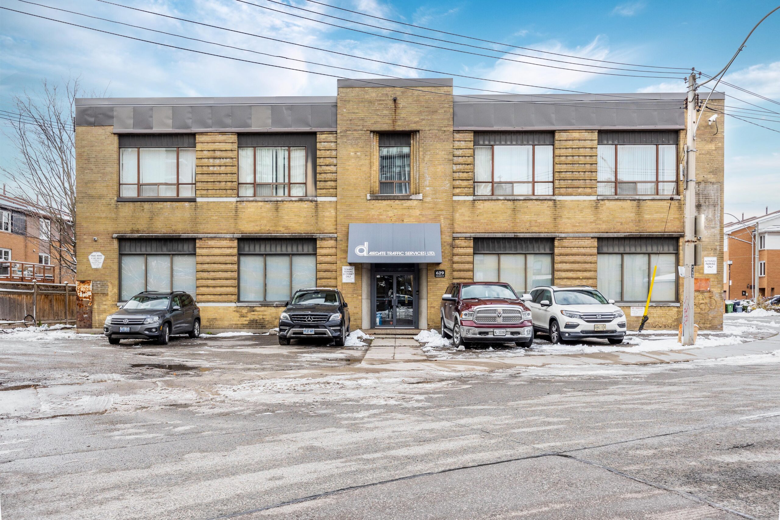 629 Adelaide Street West Metropolitan Commercial Realty Inc. Brokerage